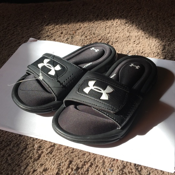 under armour kids flip flops